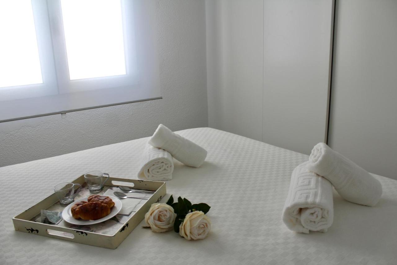 Wish Suite Campana De Sevilla Εξωτερικό φωτογραφία
